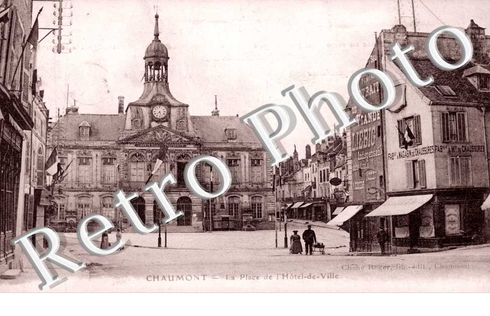 la place de l'hotel de ville