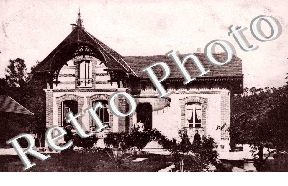 (une maison)