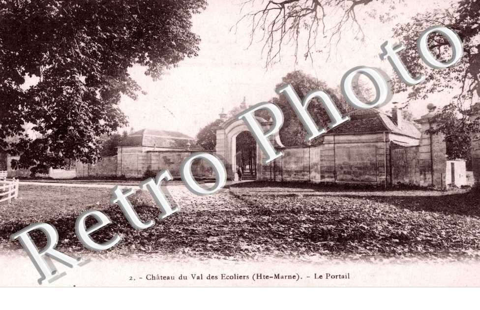 Chateau du Val des Ecoliers - le Portail