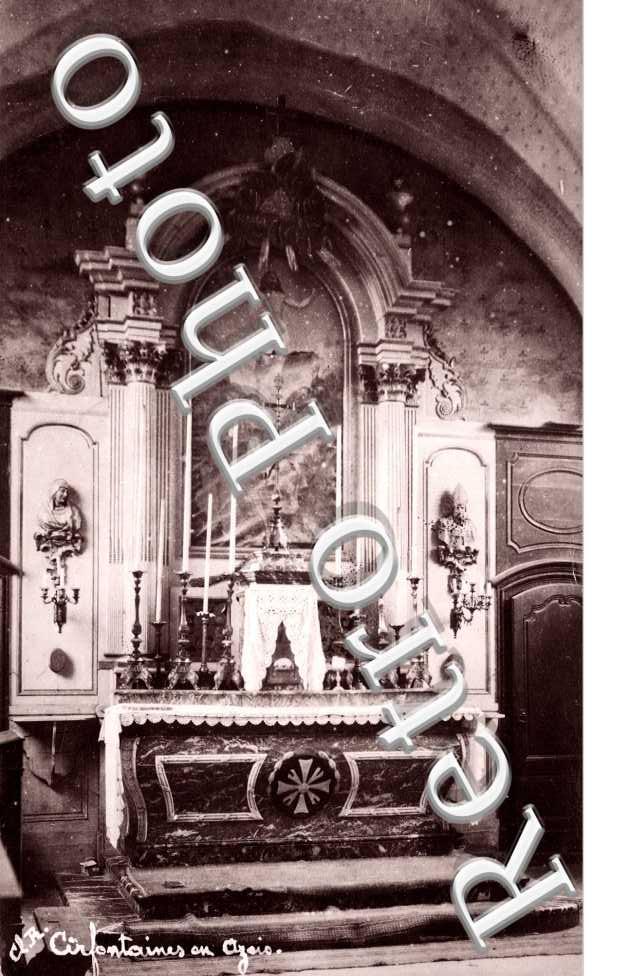 interieur de l&#039; eglise
