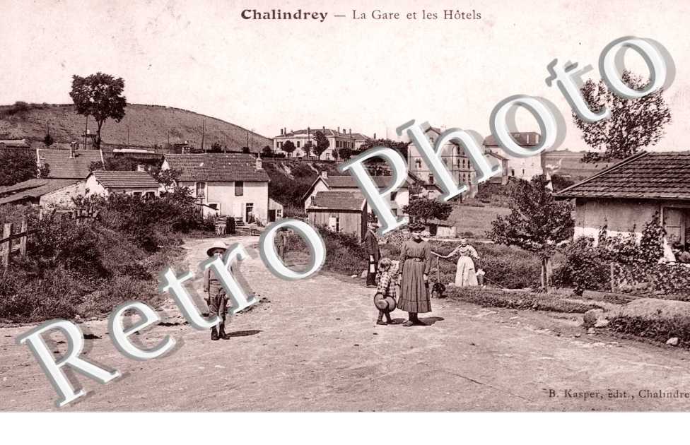 la gare et les hotels