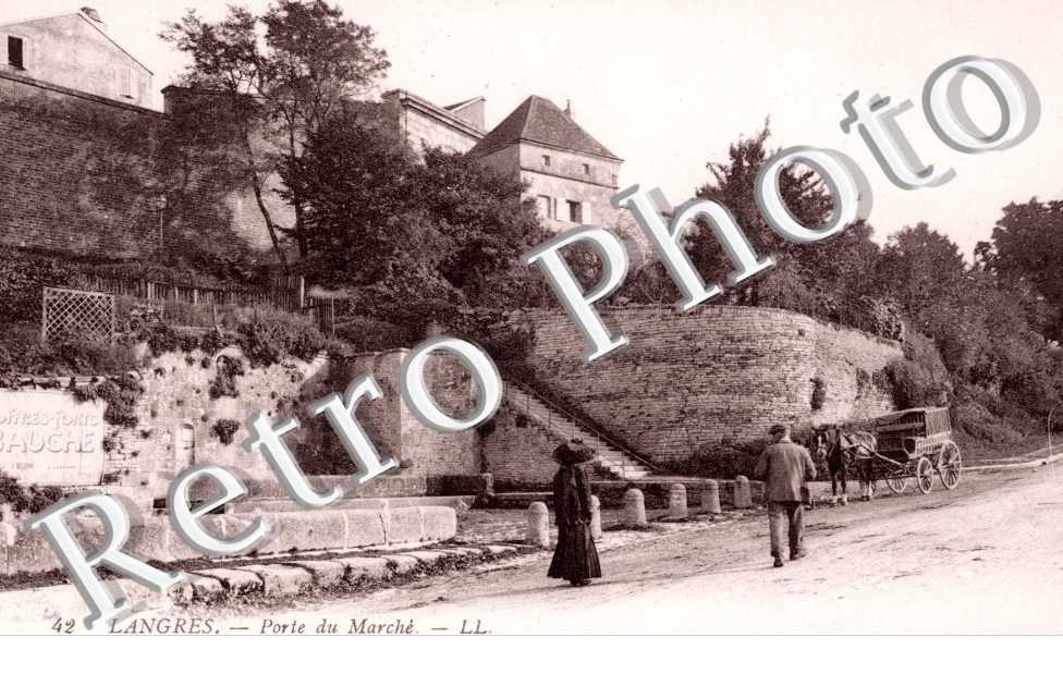 Porte du Marche