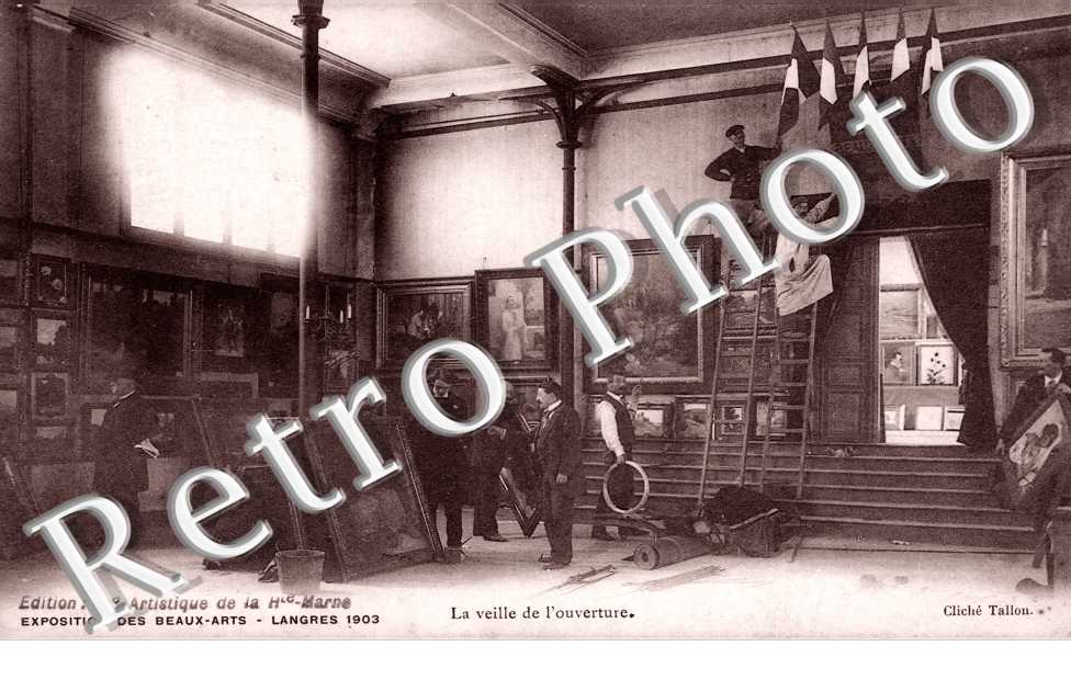 exposition des Beaux arts - la veille de l&#039;ouverture