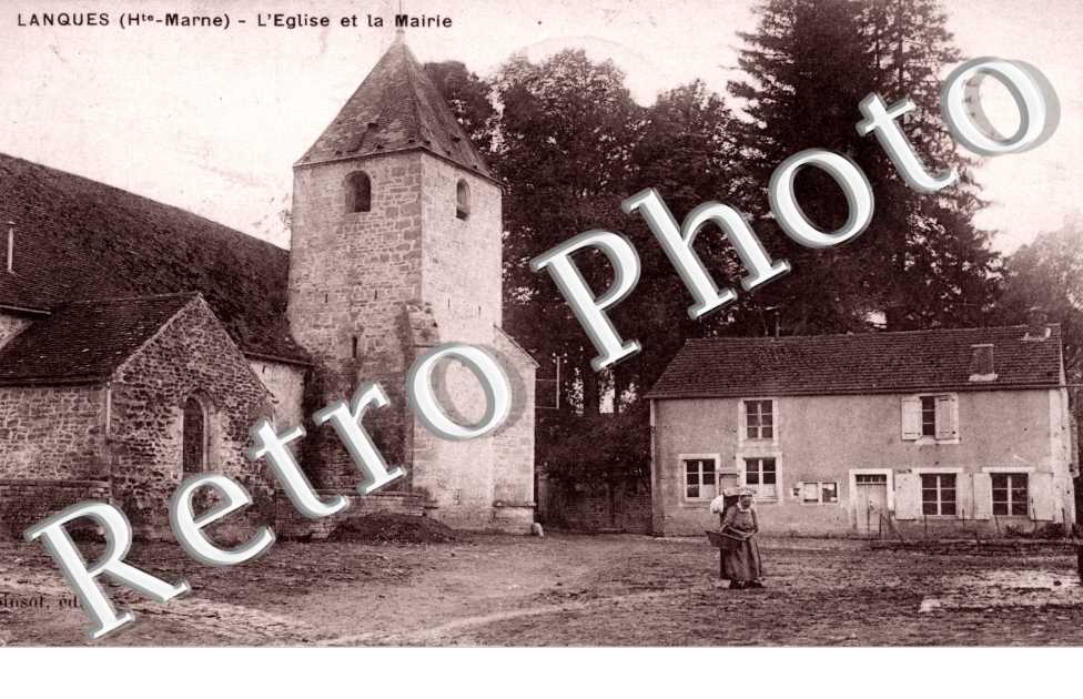 Eglise et la mairie