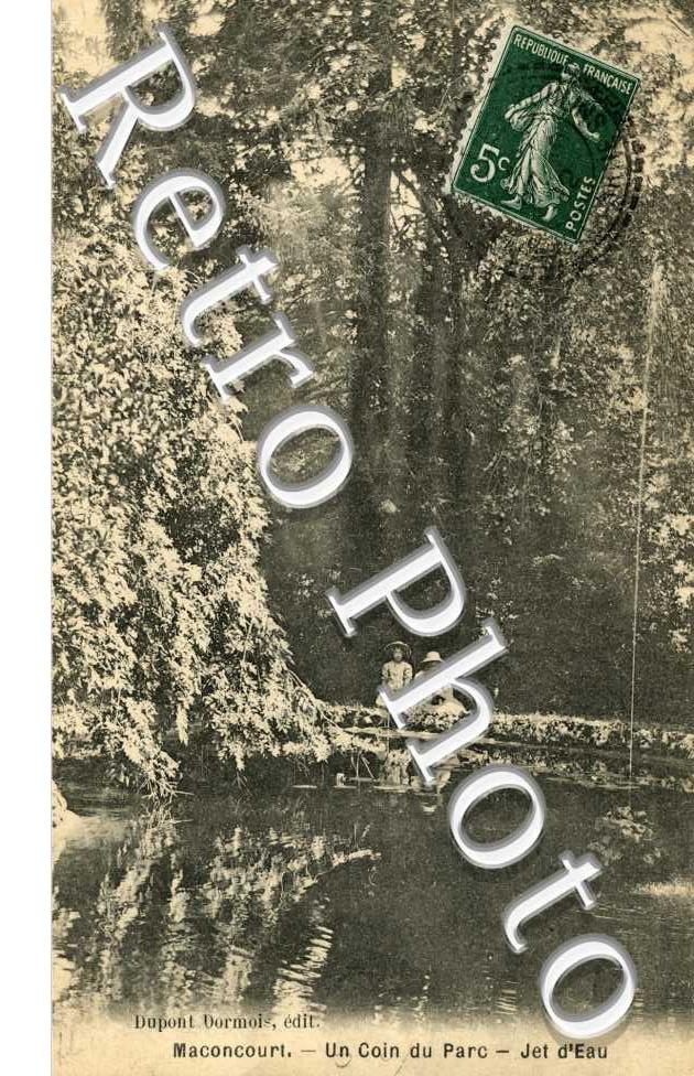 un coin du parc - jet d&#039;eau