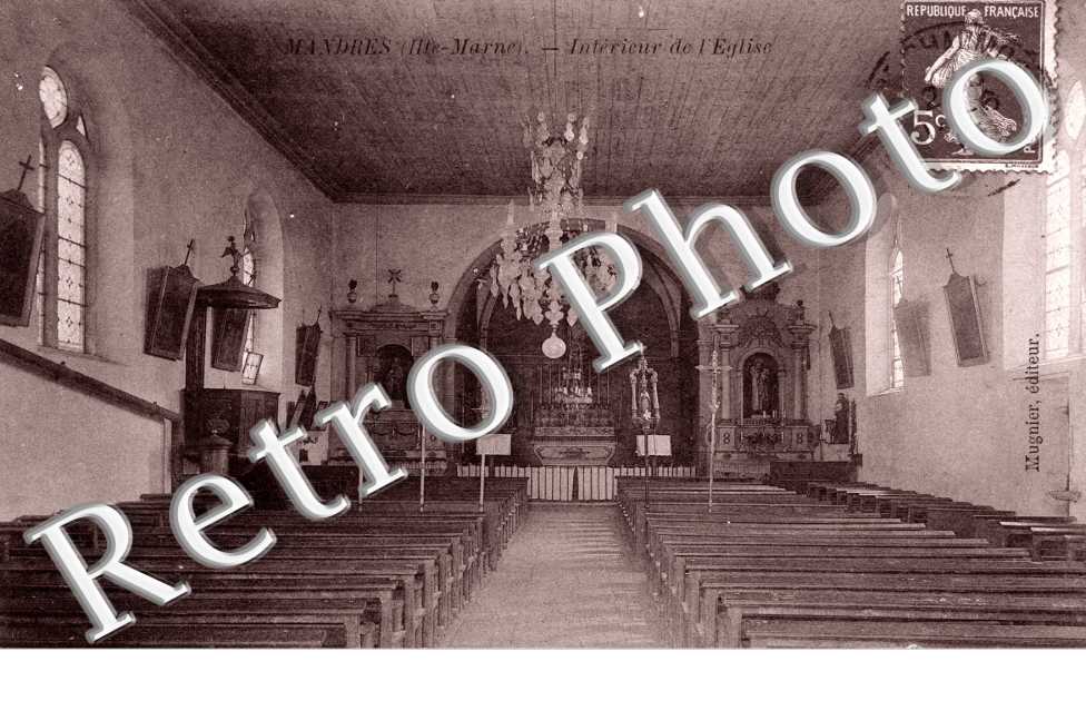 interieur de l&#039; eglise