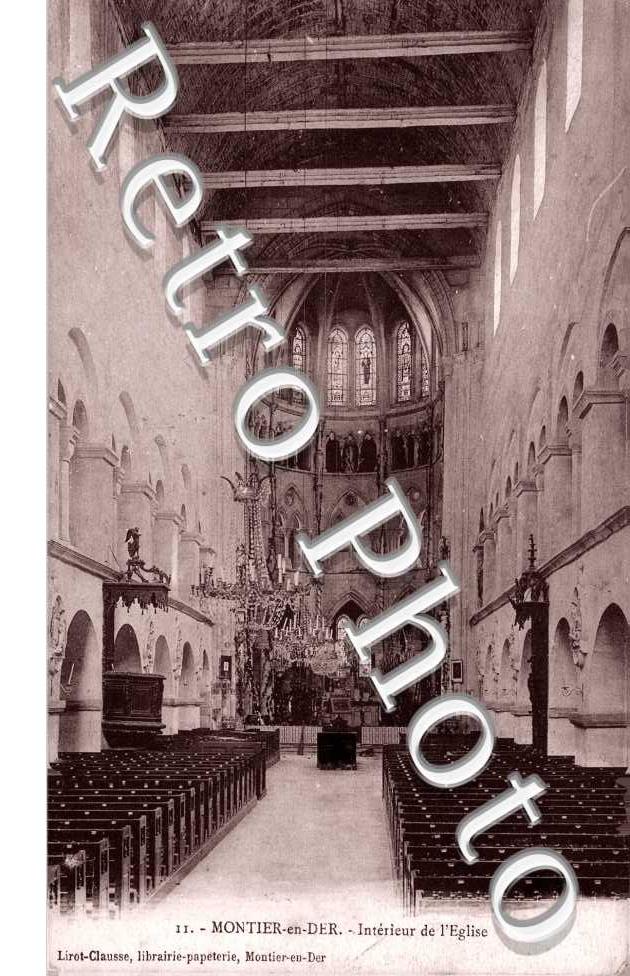 Interieur de l'Eglise