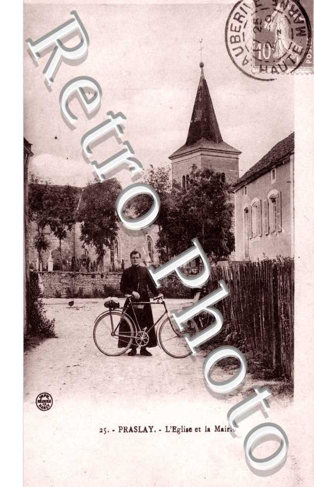 L&#039;eglise et la mairie