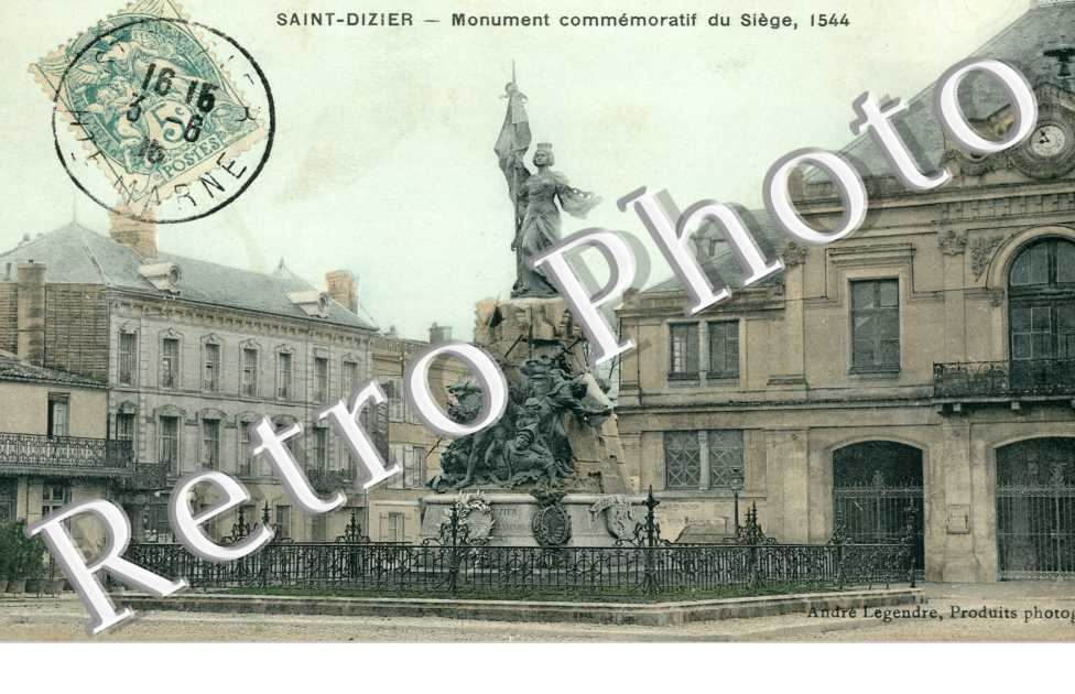 Place d'Armes  le Theatre  monument commemoratif su siefe, 1544 (carte couleur)