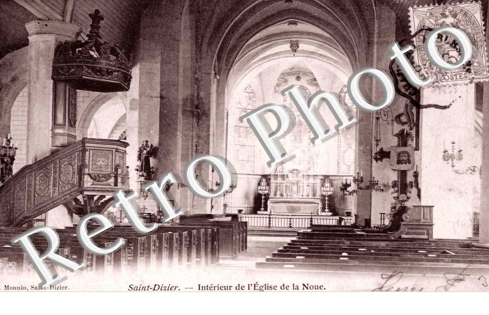 Interieur de l'eglise de la Noue
