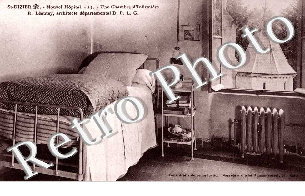 nouvel hopital Une chambre d'infirmiere R. Leautey, architecte departemental D.P.L.G.