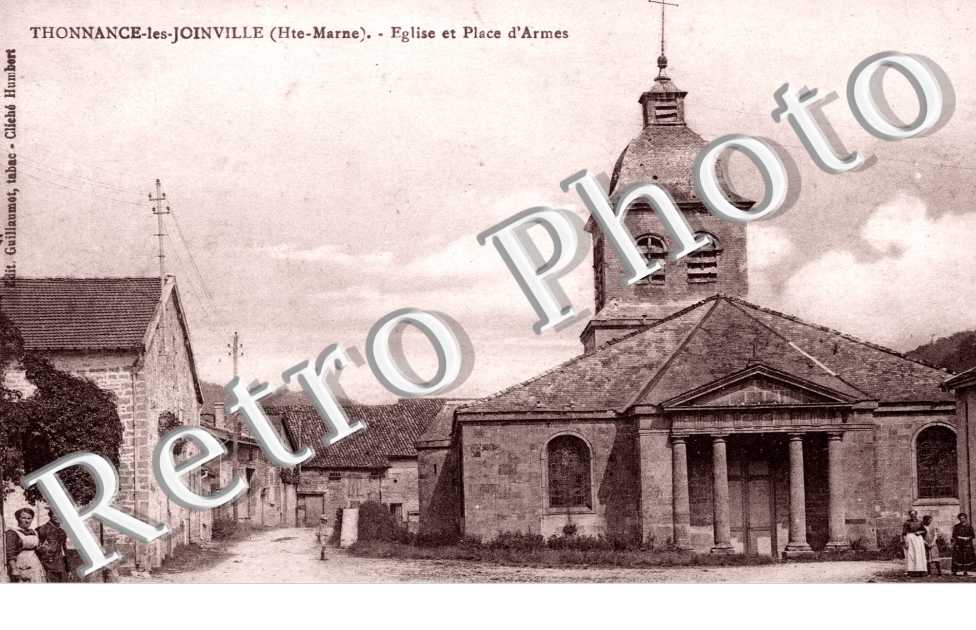 Eglise et place d&#039;armes
