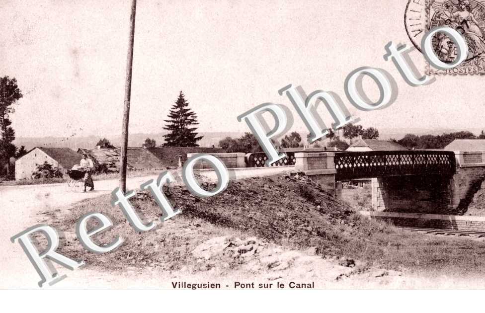 Pont sur le canal