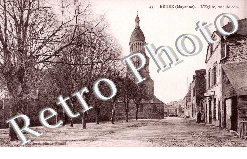 l&#039;eglise vue de cote