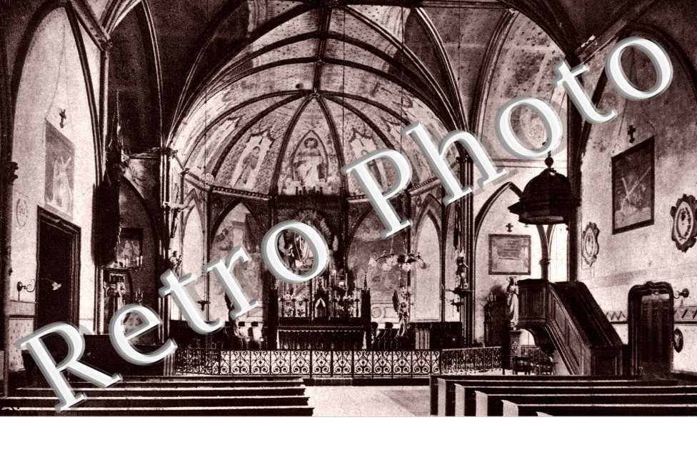 Interieur de l'eglise