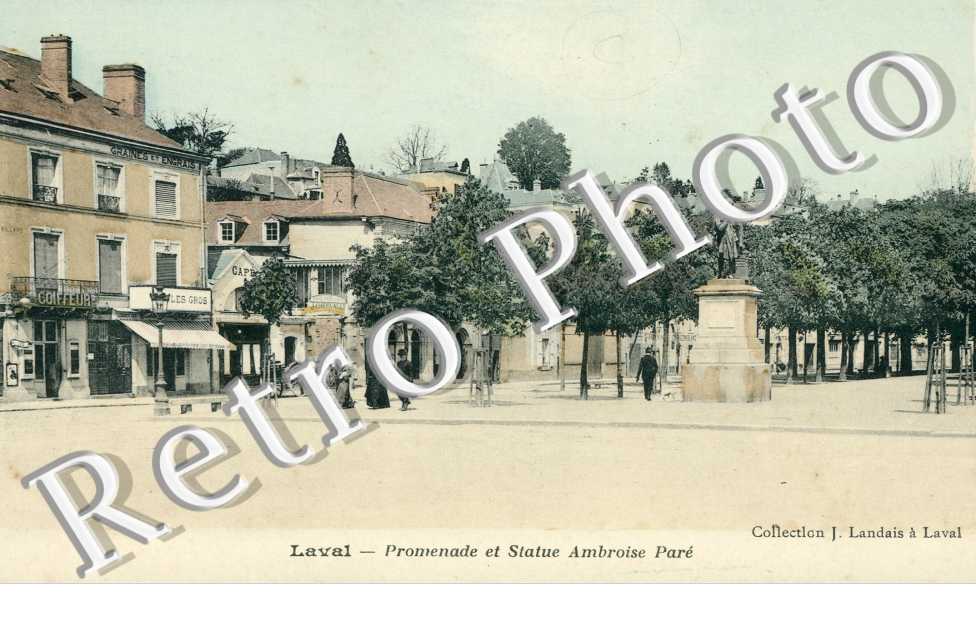Promenade et Statue Ambroise Pare