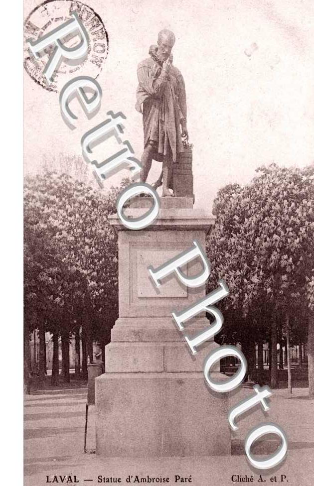 Statue d&#039;Amboise Pare