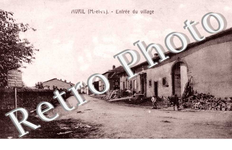 entree du village