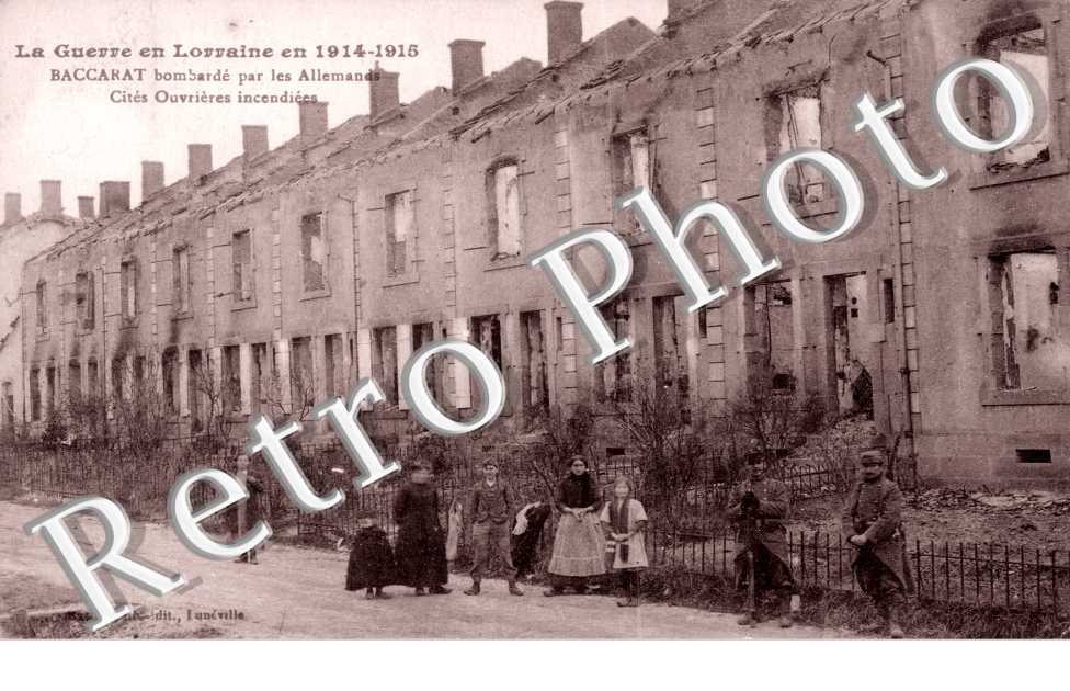 Guerre 1914-16 -  Bombarde parles allemands - cites ouvrieres incendiees