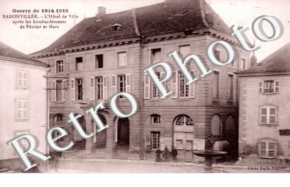 Guerre 1914-15 - Hotel-de-ville apres les bombardements