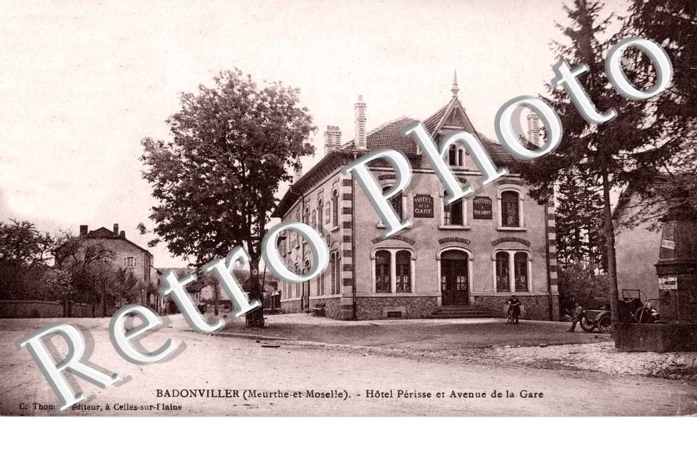 Hotel Perisse et avenue de la gare