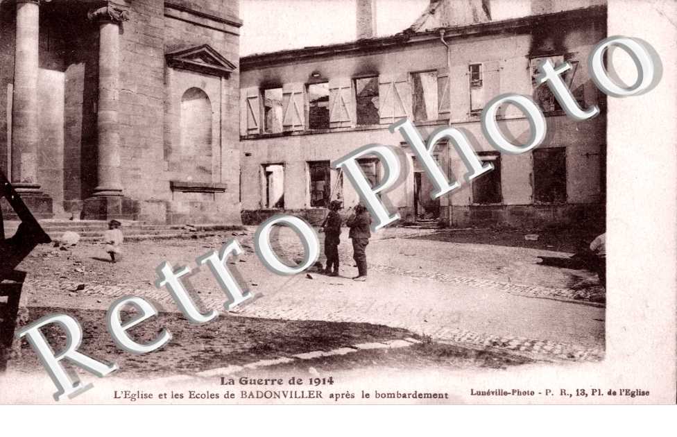 Eglise et ecoles  apres le bombardement