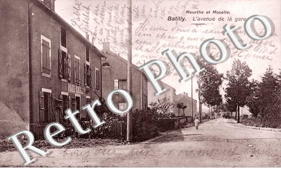 L'avenue de la gare