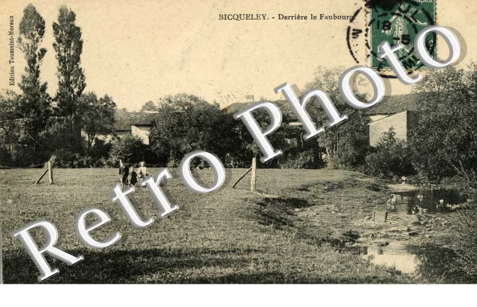 Derriere le faubourg