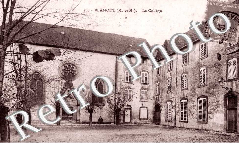 le College