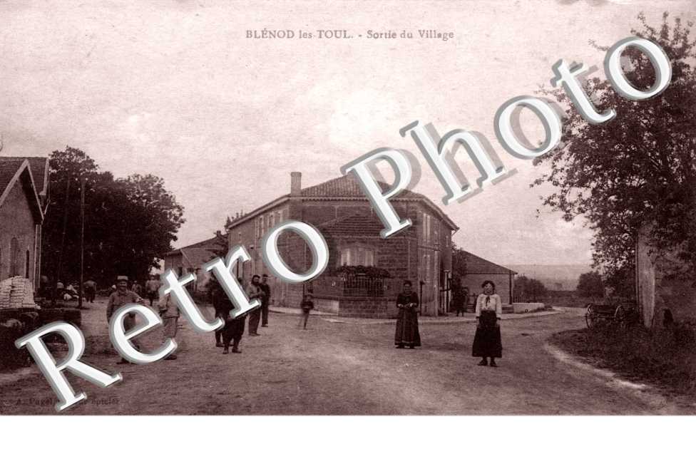 Sortie du village