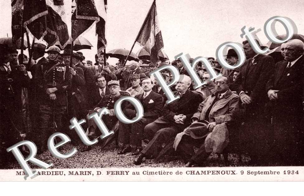 Tardieu, Marin et Ferry au cimetiere 9 sept. 1934