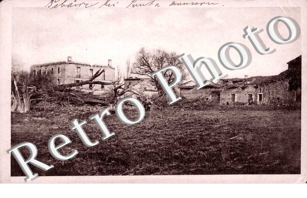 (ruines)