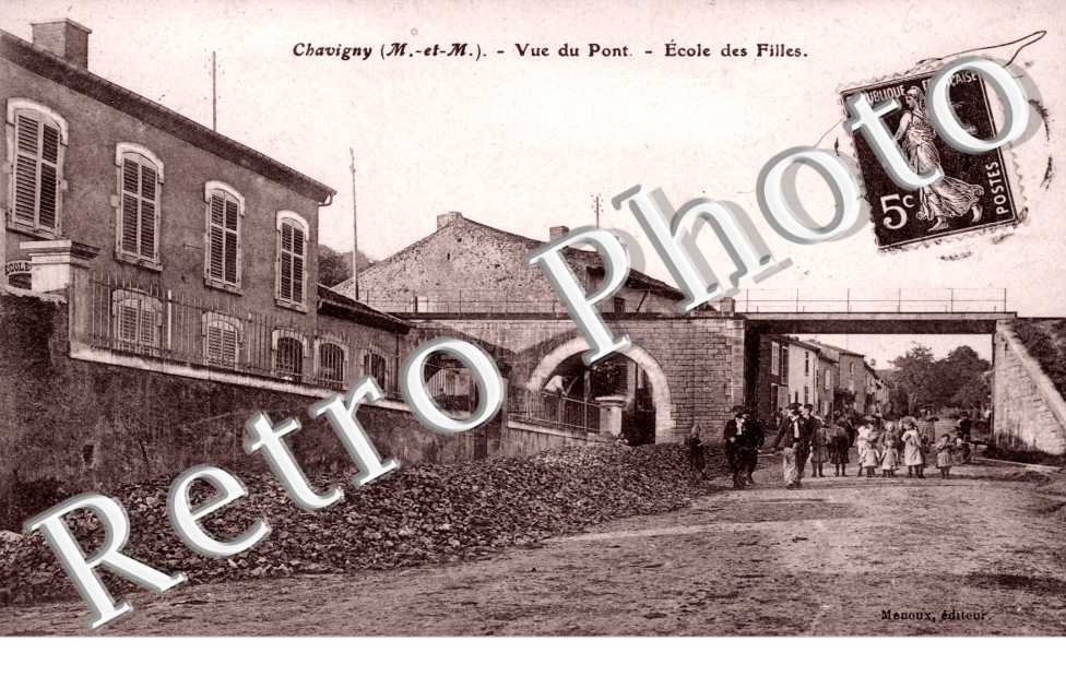vue du pont, ecole des filles