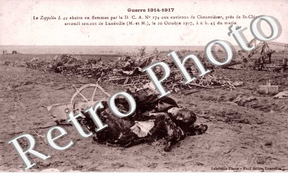 le Zeppelin L44 abattu en flammes par la D.C.A. N n°174 aux environs de Chenevieres, pres Saint Clement