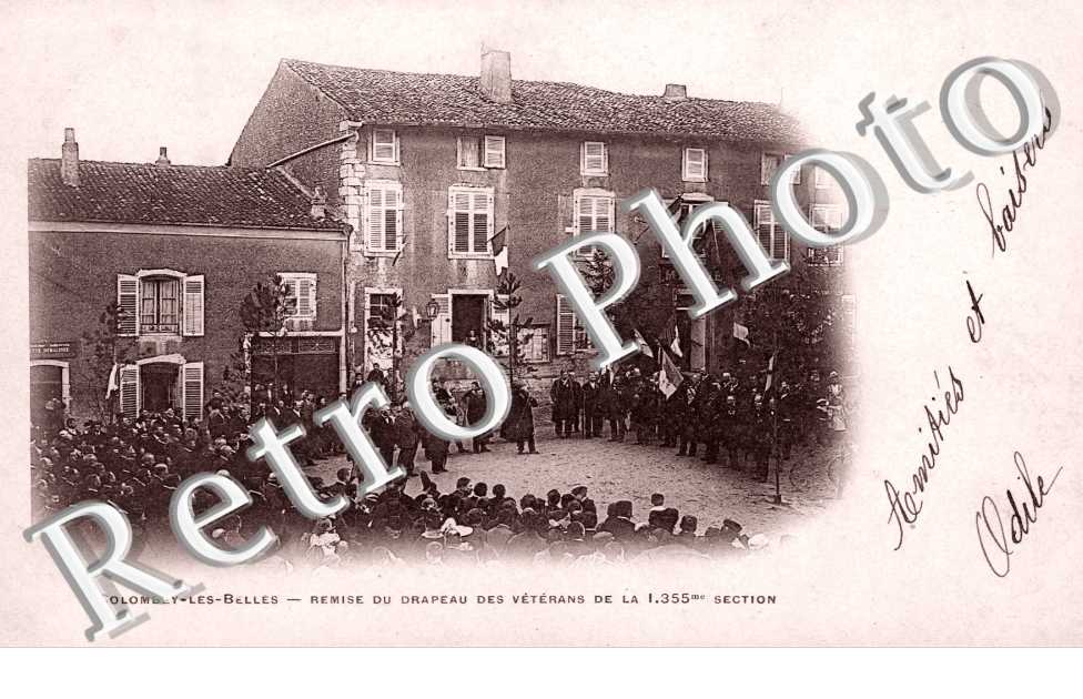 remise du drapeau des veterans de la 1.355e section