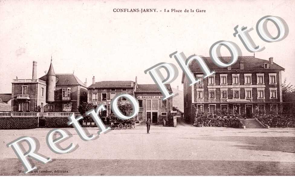 La place de la gare