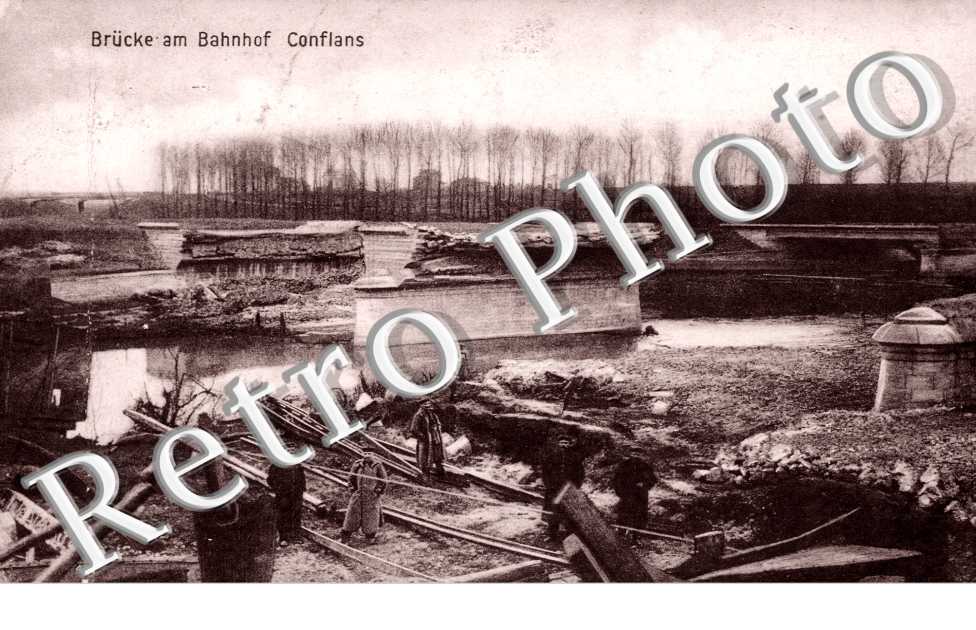 Brucke am Bahnhof