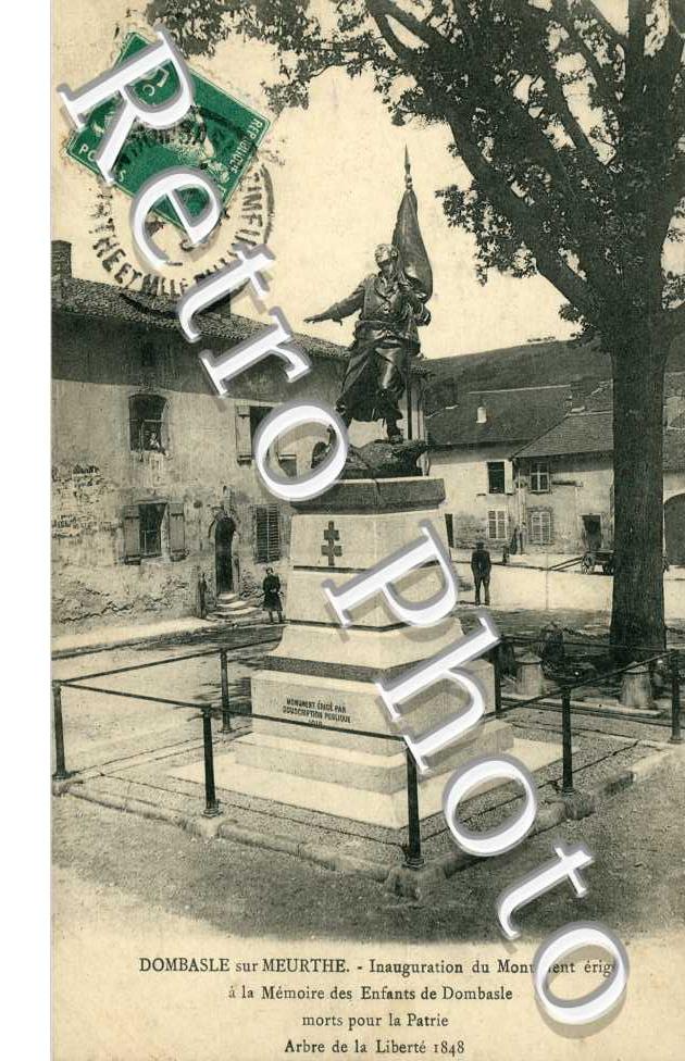 Inauguration du monuement erige a la memoire des enfants