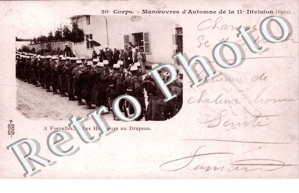 20eme Corps Manoeuvres d'Automne de la 11eme Division les Honneurs au Drapeau