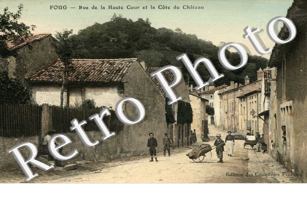 Rue de la Haute Cour et la cote du chateau