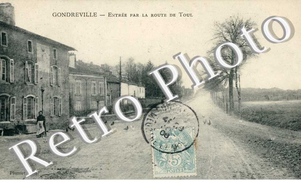 Entree par la Route de Toul
