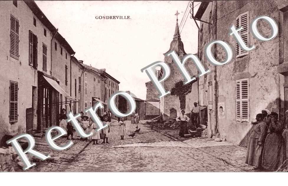 ( une rue )