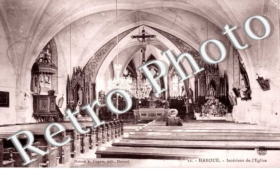 interieur de l'eglise