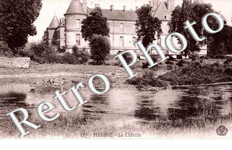 Vue du château et de l'étang