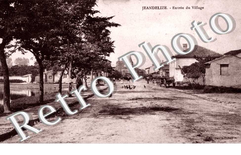 entree du village