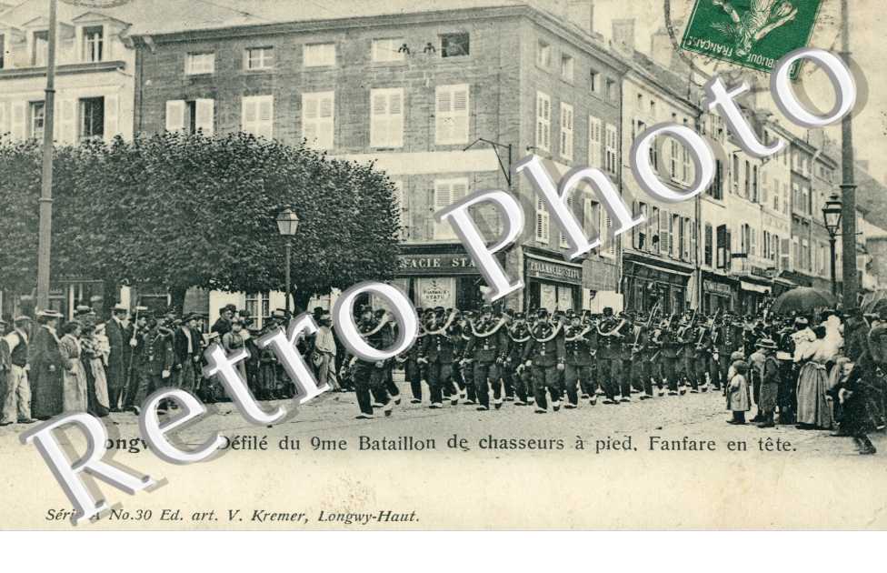 Defile du 9me bataillon de chasseurs a pied