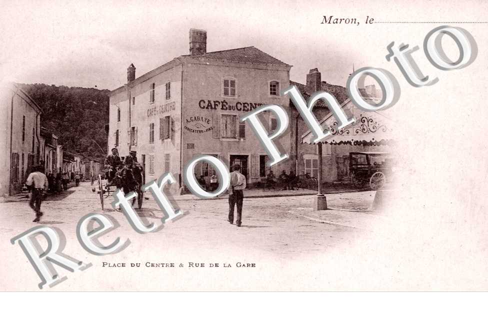 Place du centre & rue de la gare