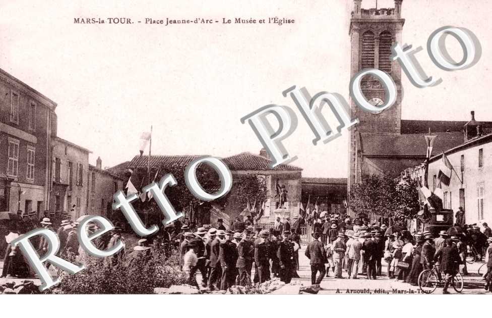 place jeanne d'arc - le musee et l'eglise