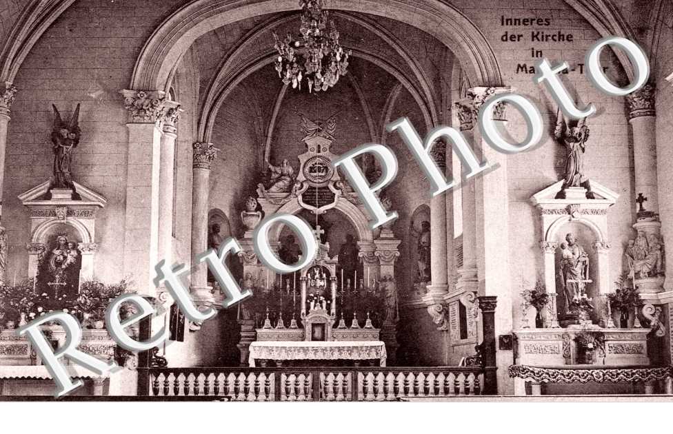 Interieur de l'Eglise