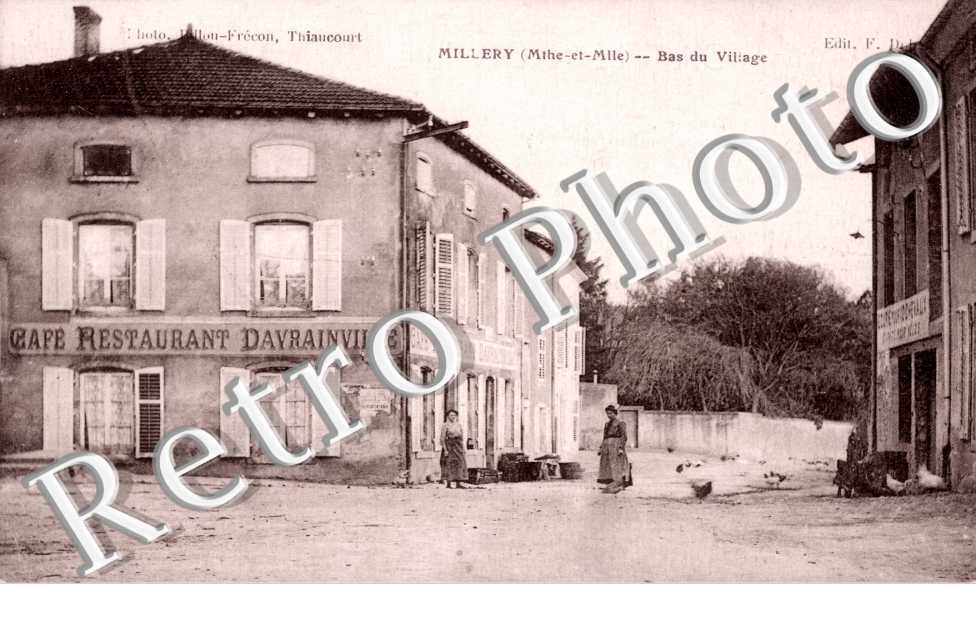 bas du village